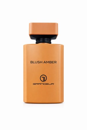 Blush_Amber_бутилка Оранжева бутилка парфюм Blush Amber by Grandeur с минималистичен дизайн на бял фон