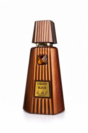 Liquid Blaze Mahasik – флакон Флакон парфюм Liquid Blaze by Mahasik Eau de Parfum в кехлибарено-кафяво със златисти детайли на бял фон