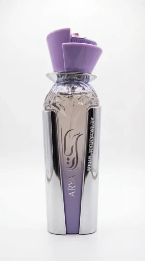 Arya – официално изображение Arya eau de parfum 100 ml – оригинален дамски парфюм с елегантна лилава бутилка и модерен дизайн