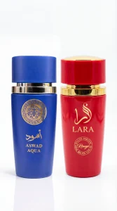 Aswad Aqua и Lara Rouge eau de parfum комплект от мъжки и дамски парфюм синя и червена бутилка на бял фон