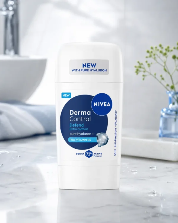 NIVEA Derma Control Defend Део Стик NIVEA Derma Control Defend део стик в банята