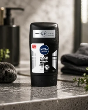 NIVEA MEN Black & White Invisible Original Део Стик NIVEA MEN Black & White Invisible Original део стик в банята